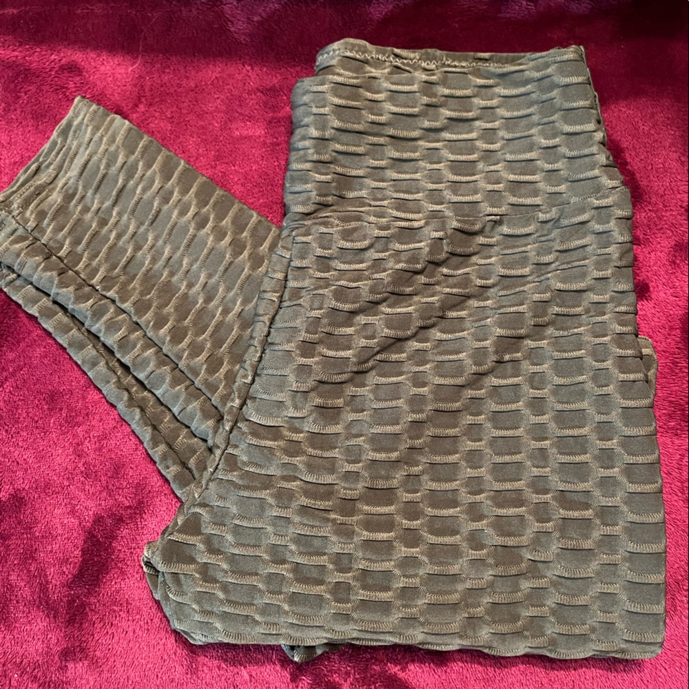 Green Tik Tok leggings